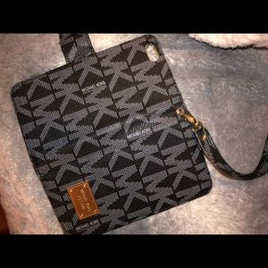 Michael kors phone case 7/8 plus